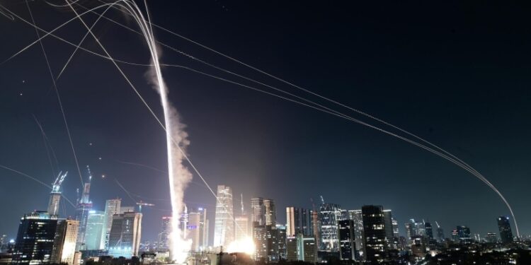 ЦАХАЛ зафиксировала пуски ракет из Ирана