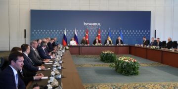 Эрдоган назвал встречу в Стамбуле великолепной