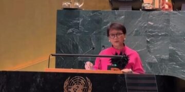 Глава МИД Индонезии опубликовал видео из Москвы под песню «Тату»