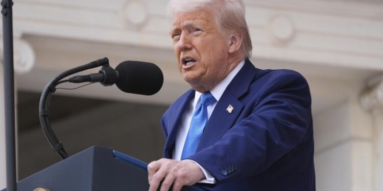 Глава РФПИ призвал европейцев обратить внимание на слова Трампа