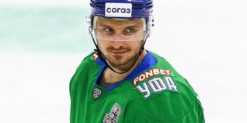 Хафизуллин покидает «Салават Юлаев» из-за сокращения зарплаты