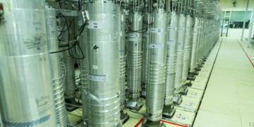 Иран никогда не прекратит обогащать уран, заявил постпред ИРИ при ООН