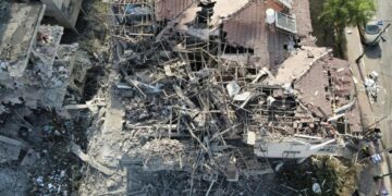 Иран продолжит удары по территории Израиля, пишут СМИ