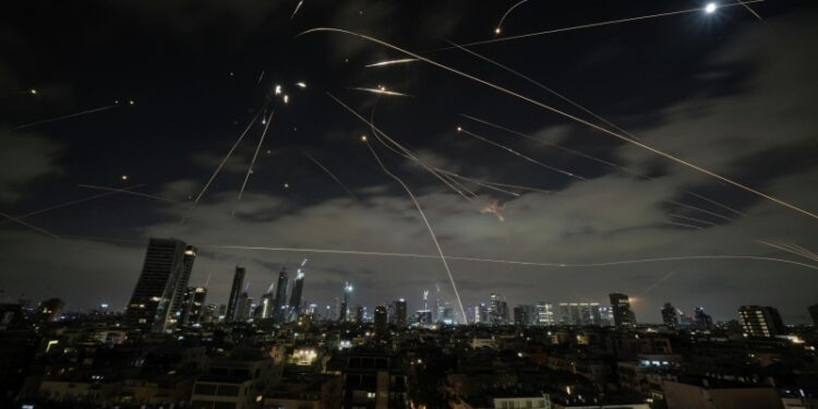 Иран запустил более 140 беспилотников