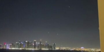 Катар заявил о перехвате почти всех иранских ракет