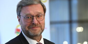 Косачев : решение парламента в Словакии по России может иметь последствия