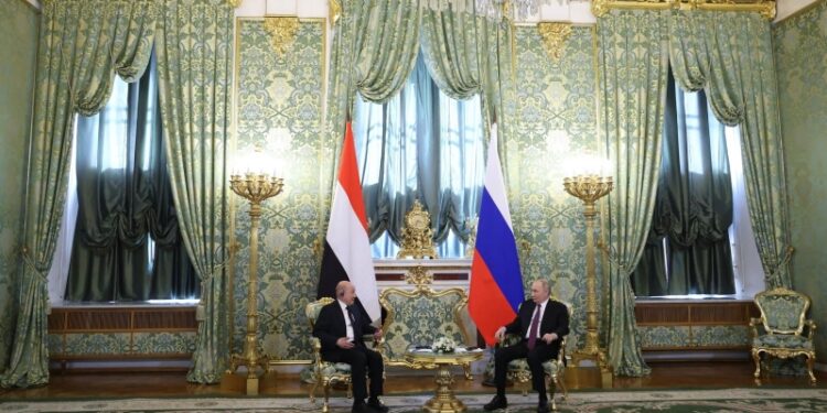 Лидер Йемена анонсировал продолжение контактов с Россией