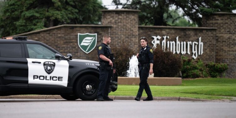 NYT: подозреваемый в стрельбе в Миннесоте имел еще несколько целей