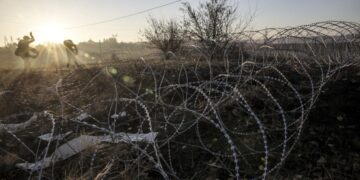 Оборона ВСУ сыпется в районе Дылеевки, рассказал российский боец