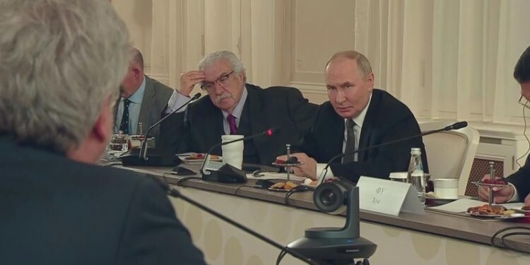 Путин дал совет Украине