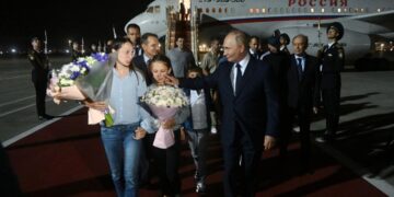 Разведчица Дульцева расплакалась, узнав о награждении орденом