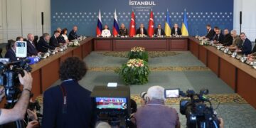 Россия идентифицировала все тела украинских солдат, заявил Мединский