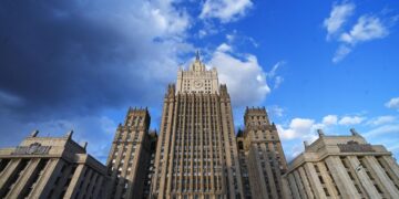 Российский МИД призвал Израиль и Иран к сдержанности