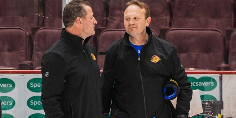 Российский тренер Гончар покинул клуб НХЛ «Ванкувер»