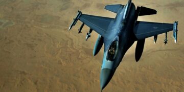 СМИ: США перехватили пять дронов, атаковавших их базы в Ираке