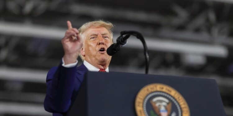 Трамп заявил, что у Ирана уйдут годы на восстановление ядерной программы