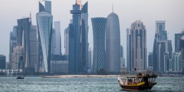 Учебные заведения в Катаре закрыли до среды из-за ударов Ирана