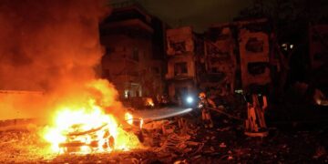 Улицы Тель-Авива опустели из-за прилетов иранских ракет