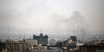 В центре Тегерана слышны звуки работы ПВО