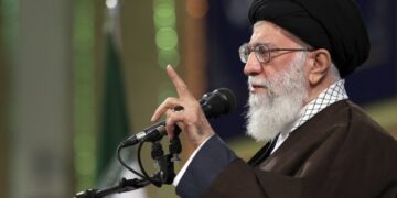 В Израиле посоветовали Хаменеи «менять спальни» по ночам