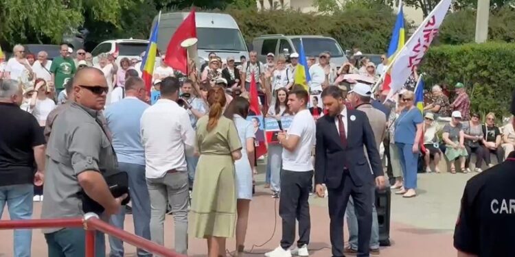 В Кишиневе сторонники Гуцул вышли на акцию протеста