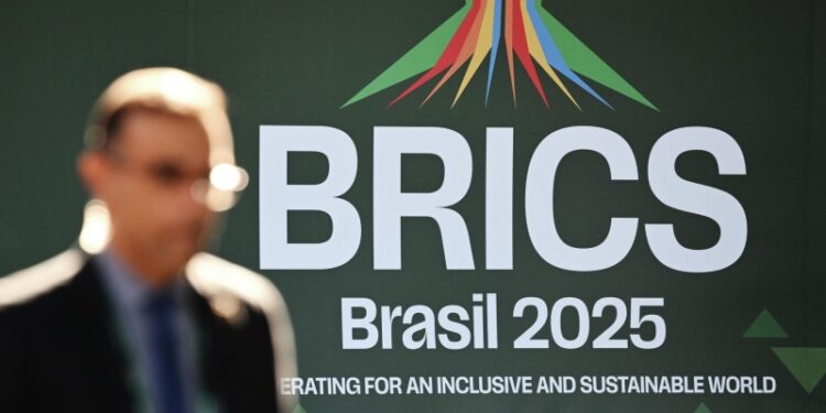 БРИКС стал новым влиятельным игроком на мировой арене, считает эксперт