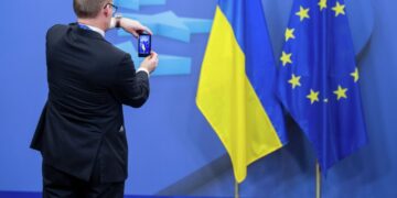 Евросоюз с 2022 года выделил Украине почти 50 миллиардов долларов