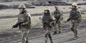 Командиры ВСУ имеют татуировки со свастикой, заявил пленный