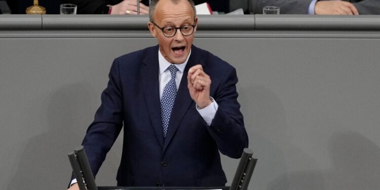 Мерц предложит усилить ПВО Украины на конференции в Риме