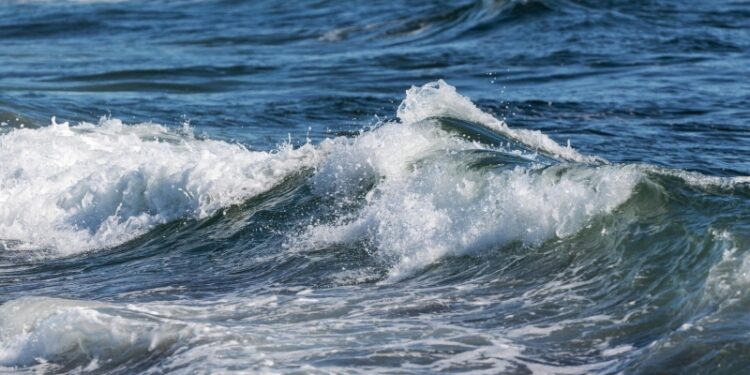 На Филиппинах объявили угрозу цунами