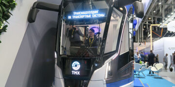 На «Иннопроме» представили первый в России пятисекционный скоростной трамвай