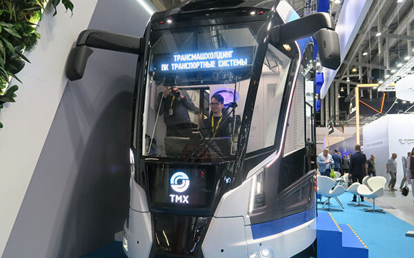На «Иннопроме» представили первый в России пятисекционный скоростной трамвай