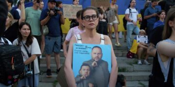 На Западе сделали предупреждение Зеленскому после протестов