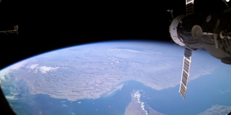 НАСА рассчитывает на продолжение перекрестных полетов США и России