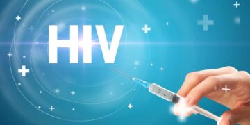 Первая в мире вакцина от ВИЧ получила официальное одобрение