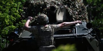 Пленный военнослужащий ВСУ рассказал о героической жертве российских солдат