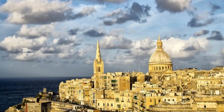 Посол рассказал о попытках провокаций у посольства России на Мальте