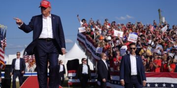 Профессор рассказал, в чем убедился Трамп после покушения в Батлере