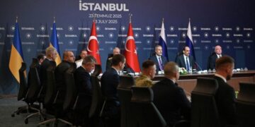 «Риск развала»: в США сделали заявление после переговоров России и Украины