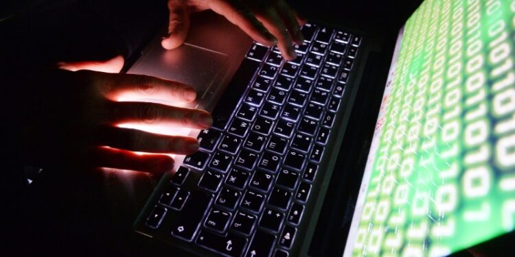 СМИ: хакеры атаковали ведомства США из-за уязвимости программы Microsoft