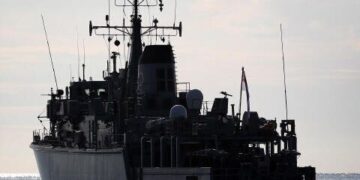 У берегов Йемена спасли шесть моряков с атакованного греческого судна