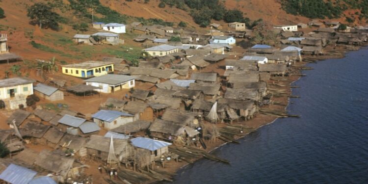 В ДТП с автобусом и самосвалом в Кот-д’Ивуаре погибли 16 человек