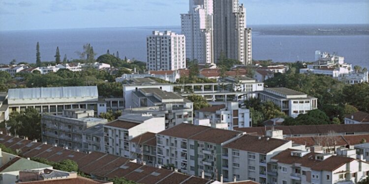 В Мозамбике лидеру оппозиции предъявили обвинения по пяти преступлениям