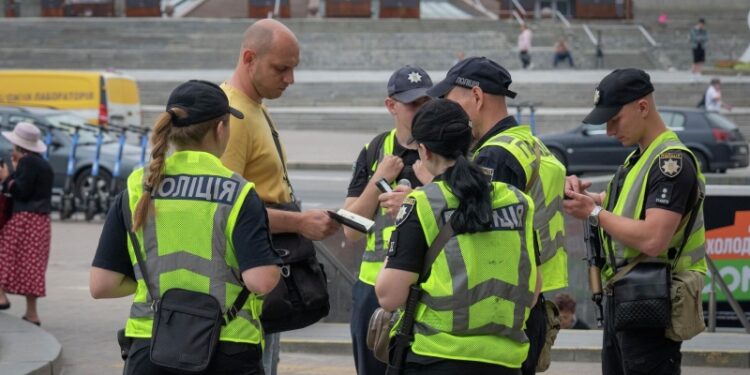 В Раде назвали мобилизацию на Украине позорной охотой на граждан