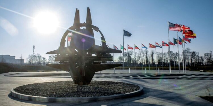 «Вне альянса было бы некомфортно»: Финляндия не против расходов на НАТО