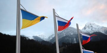 Встреча России и Украины на высшем уровне будет итоговой, заявил Песков