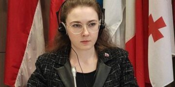 Жданова назвала дискуссии о милитаризации тревожными