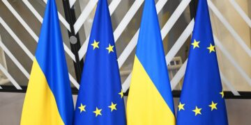 Европа не в состоянии помогать Украине без США, пишут СМИ