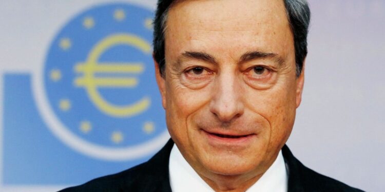 Иллюзия о весе Евросоюза в геополитике развеялась, заявил Драги