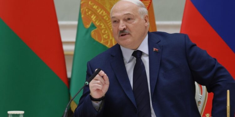 Лукашенко в разговоре с Трампом поделился мирным планом по Украине